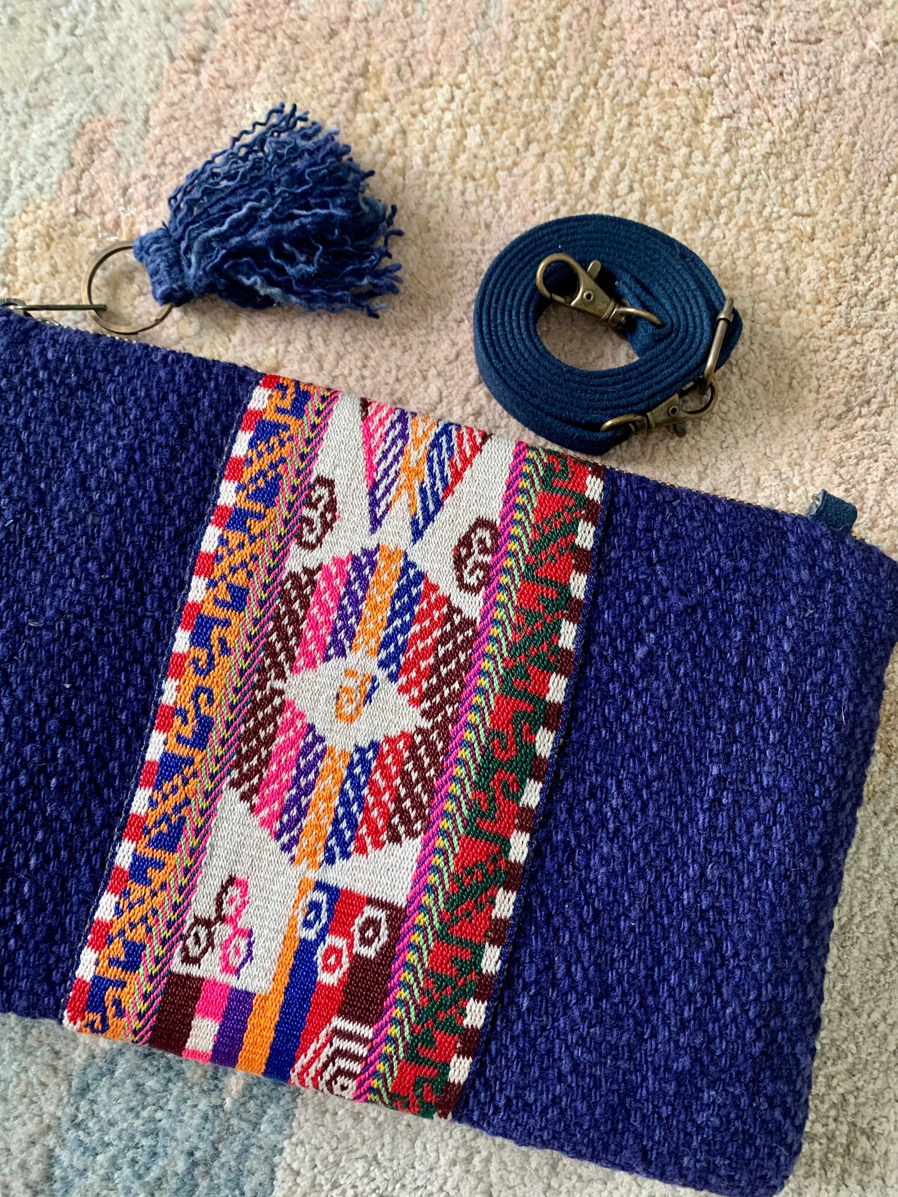 Cinturon Convertible Bag in Navy (MORE TEXTILES)