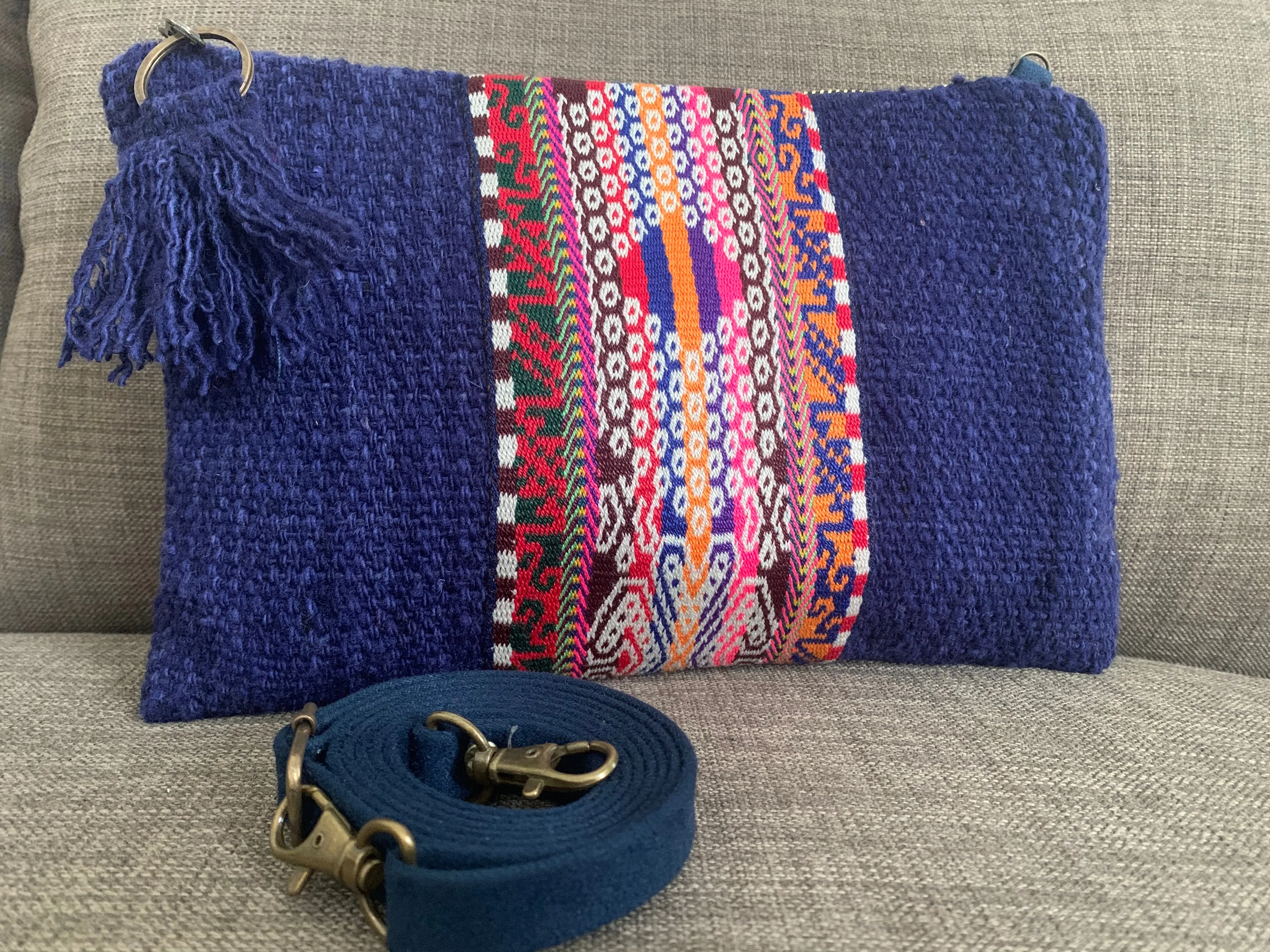 Cinturon Convertible Bag in Navy (MORE TEXTILES)