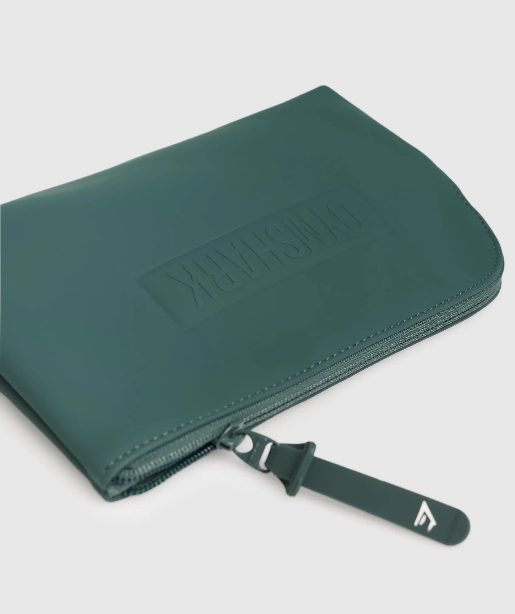 Gymshark Everyday Wash Bag - Fog  Green