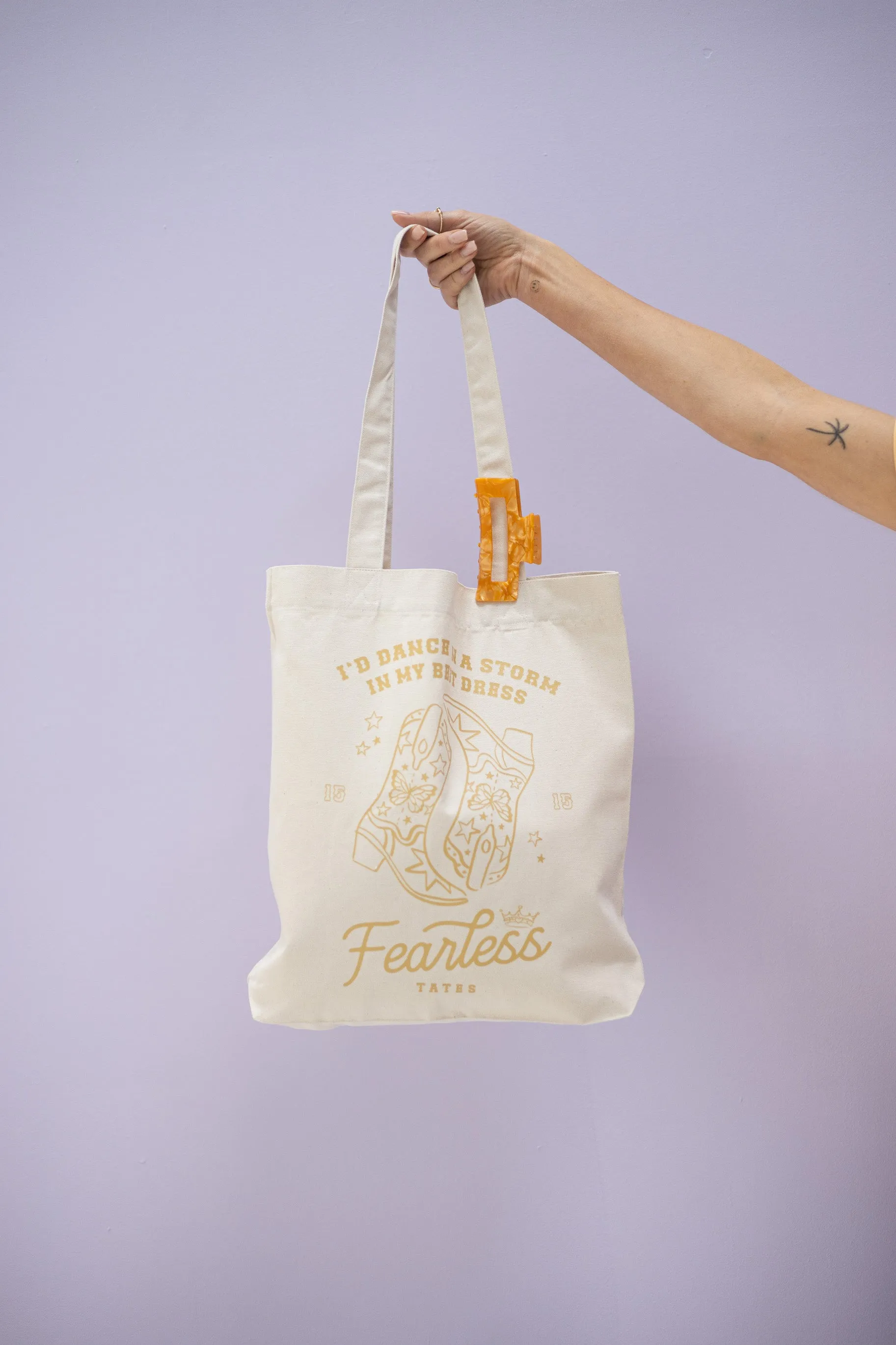 Tote bag mit "Fearless" Motiv