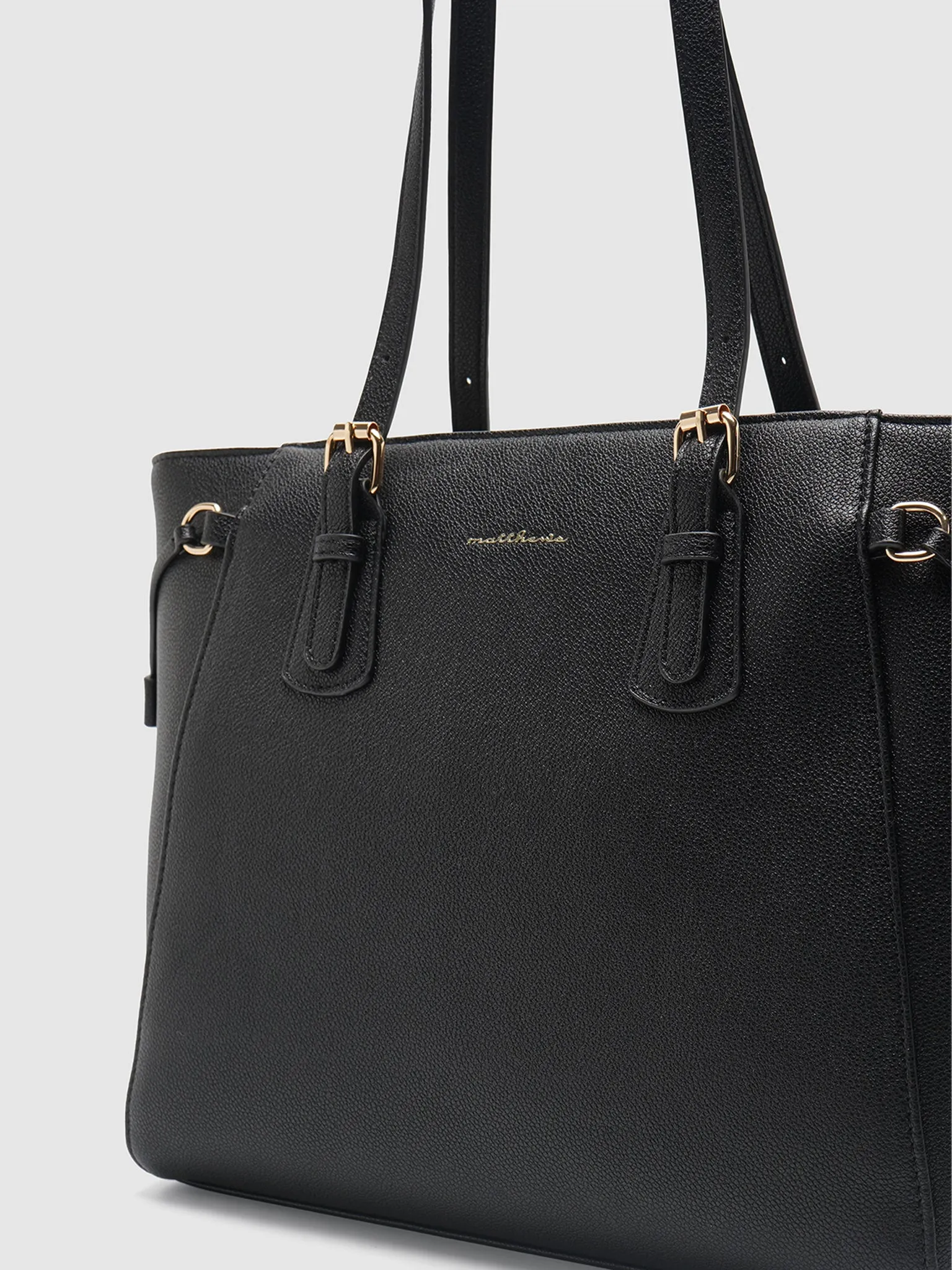 Walter Shoulder Bag